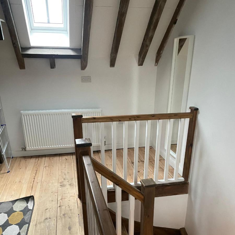 Apartment Loaf 3 At The Old Granary Converted Town Centre Barn Beverley